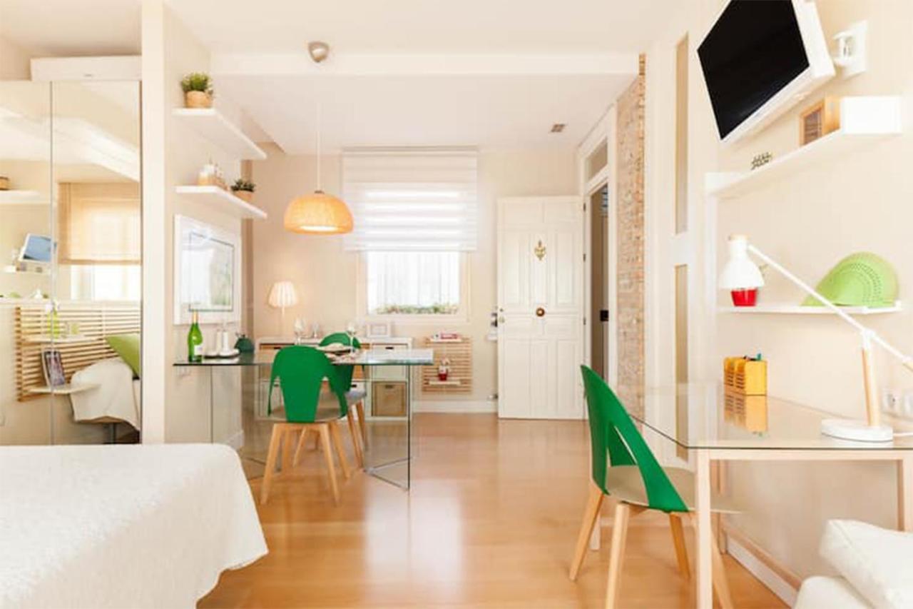 Apartasuite Centro Historico Atico Tranquilo Y Luminoso En El Corazon De Granada Eksteriør billede